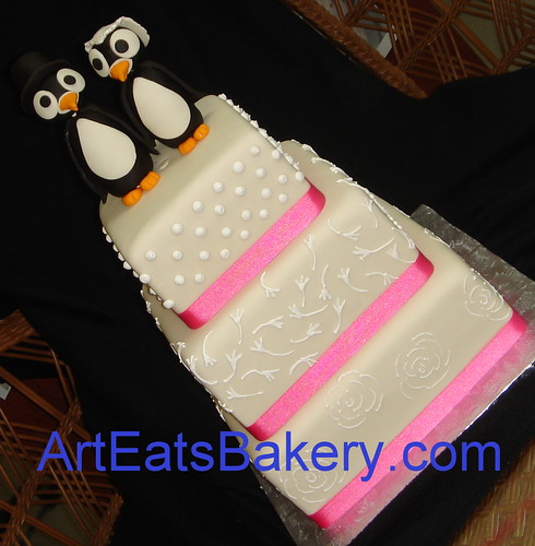 Square fondant wedding cake Penguin topper