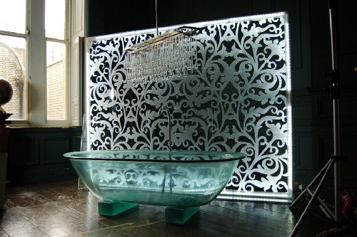 damask-bath-screen