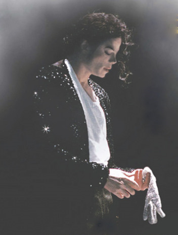 Dancer in the Dark - Michael Jackson