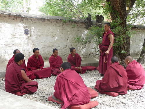 Debating monks, Sera Monastery