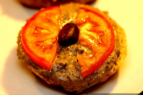 sliced tomato, kalamata olive & homemade olivada on a homemade wheat-berry / sunflower seed bagel - _MG_6626