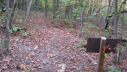 Key trail sign