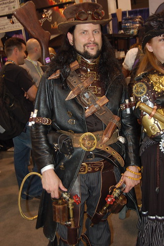 Comic Con 09: Steampunk Vampire Hunter