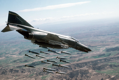  フリー画像| 航空機/飛行機| 軍用機| 戦闘機| F-4 ファントムII| F-4E Phantom II|      フリー素材| 