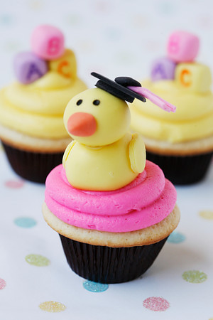 Graduation Duck and ABC Block Cupcakes