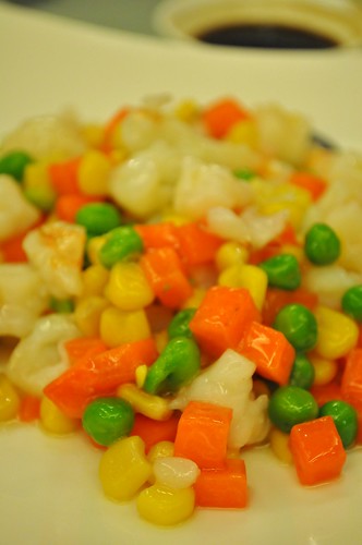 corn peas and carrots with shrimp