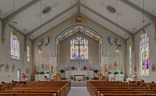 Saint Joseph Roman Catholic Church, in Freeburg, Illinois, USA - nave