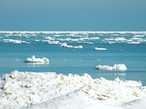 Lake Michigan Icebergs