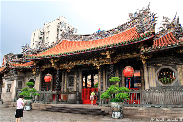 long-shan-temple