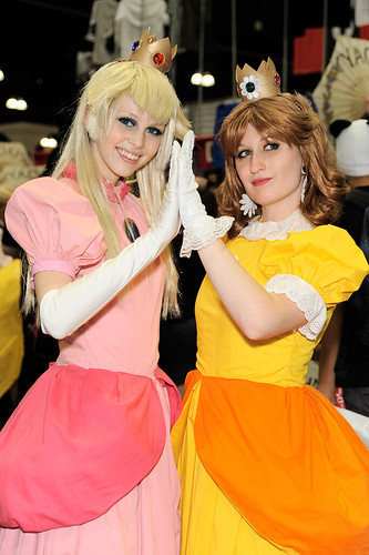 princess peach and princess daisy. Princess Peach and Princess