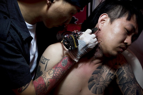 TATTOO雪-0015_resize by guoquanxin. Numbers of domestic tattoo makers gathered at the Changchun New World Shopping Mall to show their.