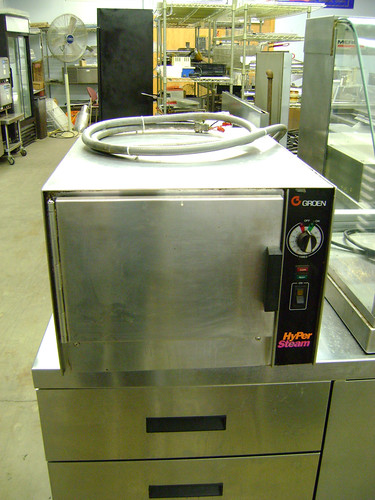 Groen HyPerSteam Convection Steamer Used in Frederick Maryland