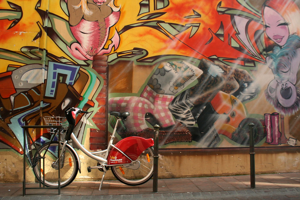 Vélo Toulouse et graffiti