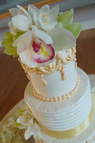 Nadia & Peter's Wedding cake - close up
