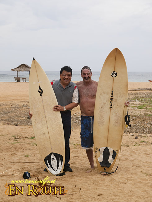 Puraran Mayor and Foreign Surfer