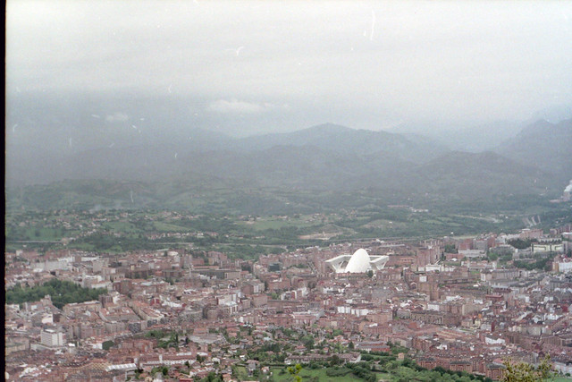 Oviedo desde cerro Naranco