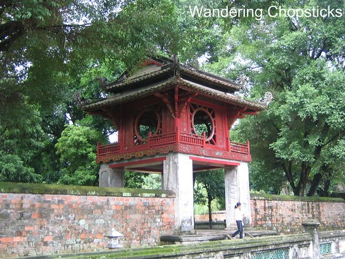 Van Mieu (Temple of Literature) - Hanoi - Vietnam 4