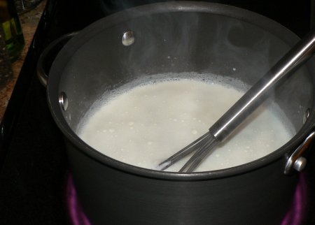 cooked milk for making homemade yogurt