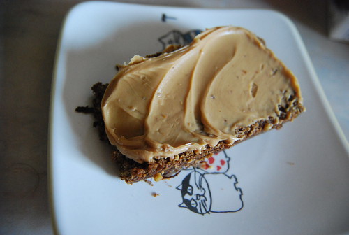 Carrot nut loaf with peanut butter