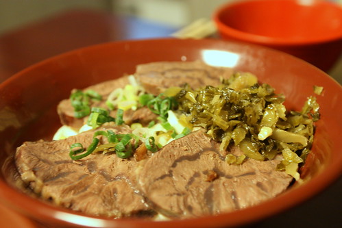 Dry Beef Noodles (乾拌牛肉麵)