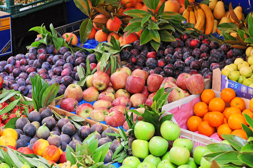 Fruit merchant