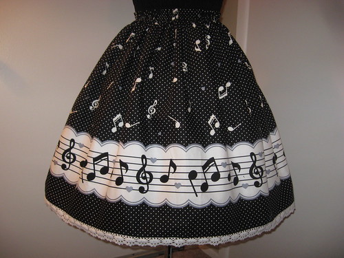 Music Note Border Skirt 002
