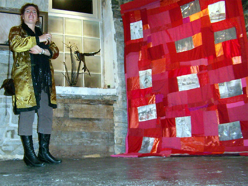 PB131602-2009-11-13-Corrina-Sephora-Mensoff-Quilt-Sculpture