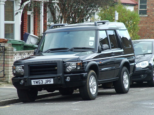 Land Rover Discovery Td5 2004. 2004 Land Rover Discovery 2 GS