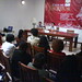 Mijail Lamas presentando Contraverano en la Casa del Escritor en Puebla