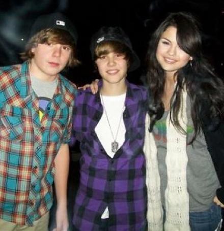 pics of justin bieber and selena gomez. Justin Bieber And Selena Gomez