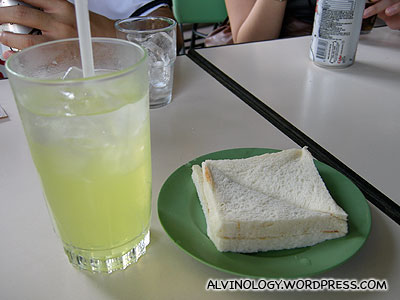 This marmite sandwich and lemonade cost around S$5 total...