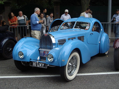 Bugatti type 57 Atlantic (by fangio678)