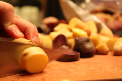 Potatoes cutting