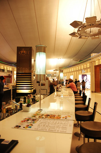 Cafe Palomar