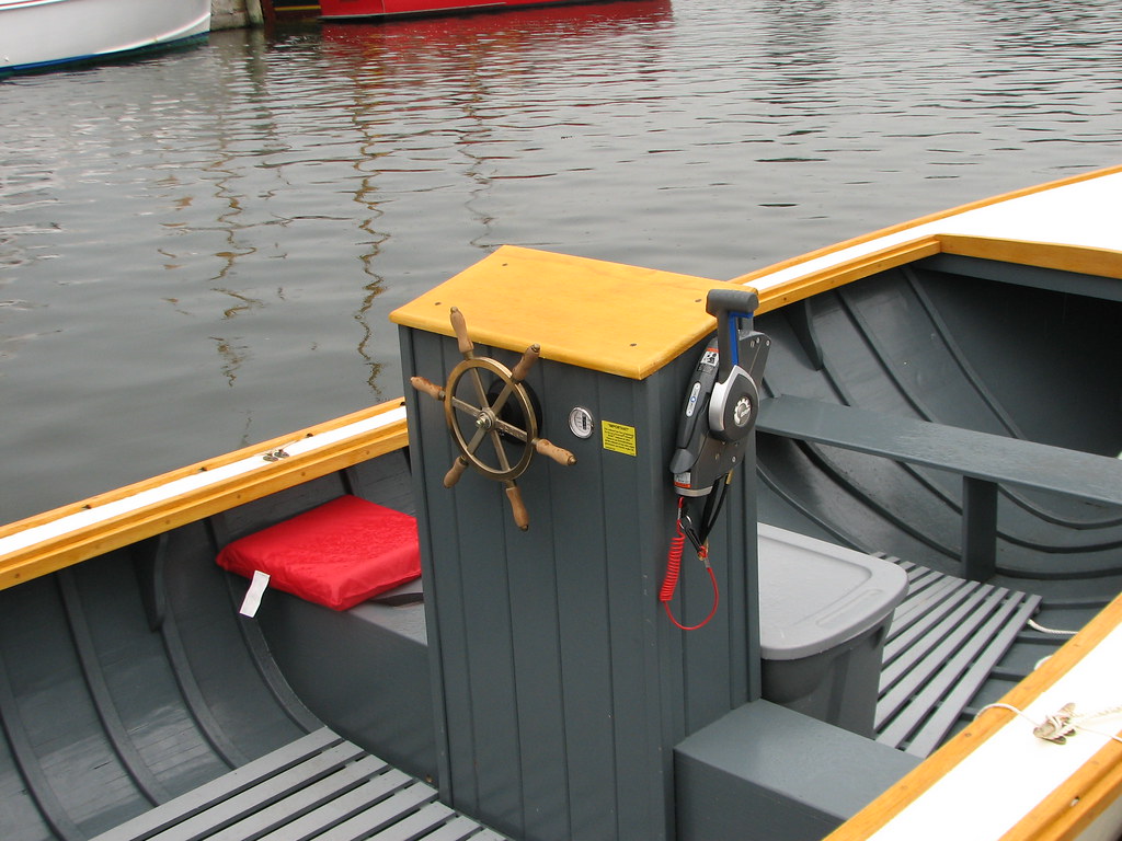 Re: steering console for outboard skiff