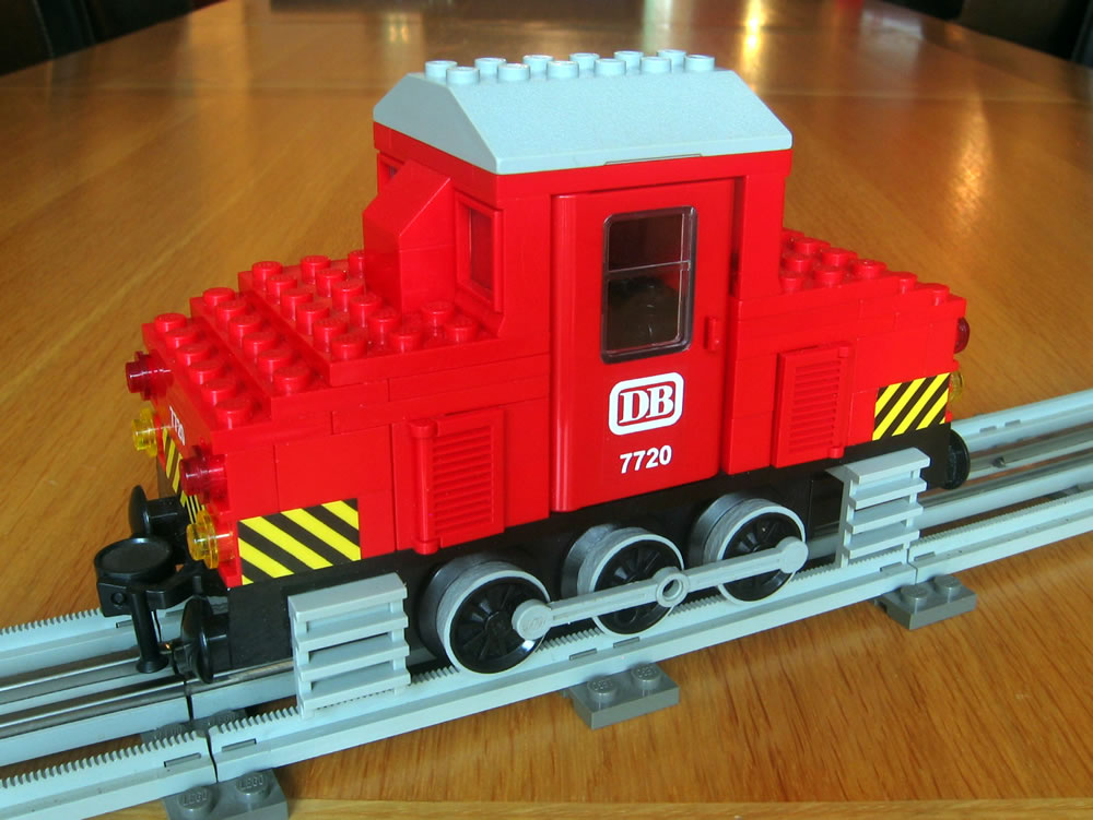 Forebyggelse Vend tilbage at fortsætte MOC: Set#7720 Redux - LEGO Train Tech - Eurobricks Forums