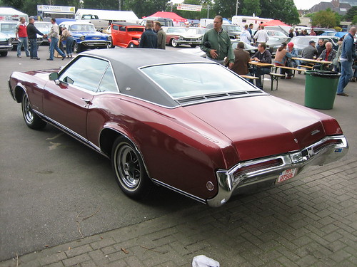 Buick Riviera 1968 2