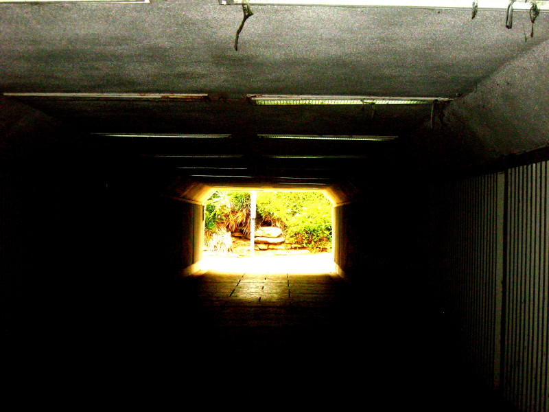 13-11-2009-DEE-tunnel