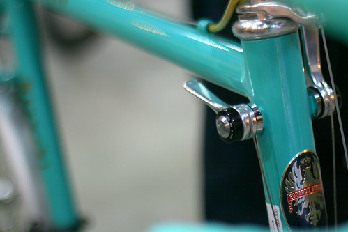 Shifters on the head tube