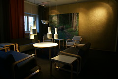 Hotelli Helka helsinki ヘルシンキのホテルはartekの家具だらけ