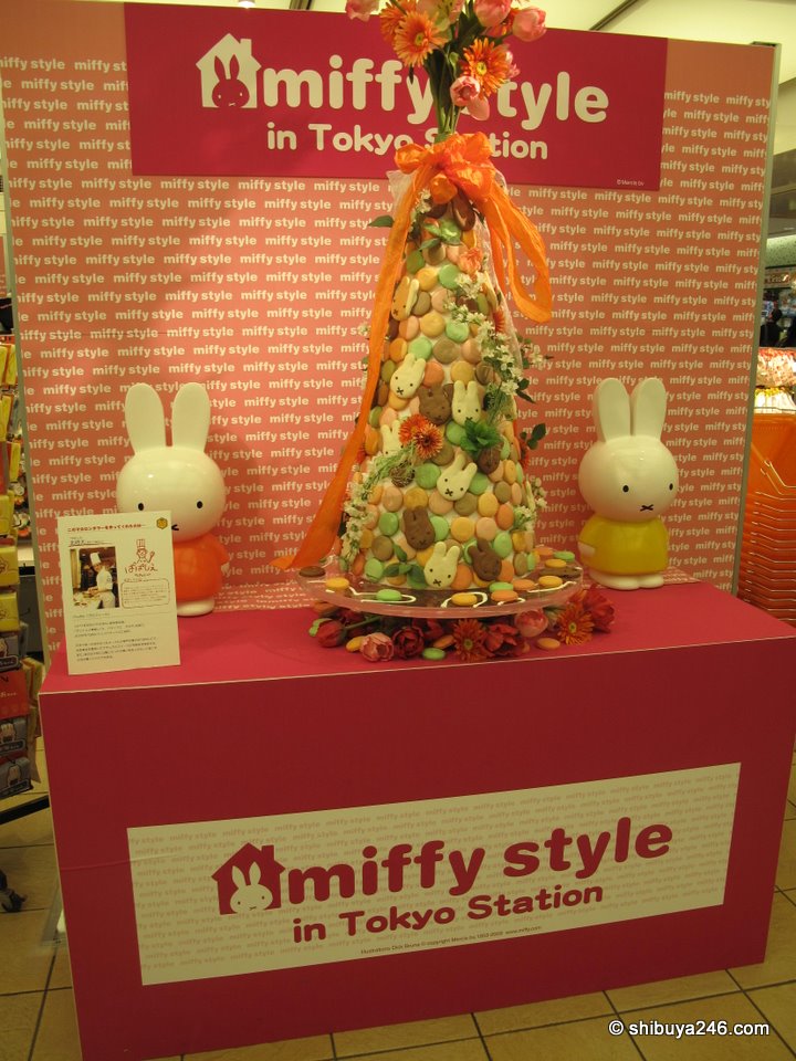 Miffy wasn't missing out. They had put on a special Miffy Christmas cookie tree