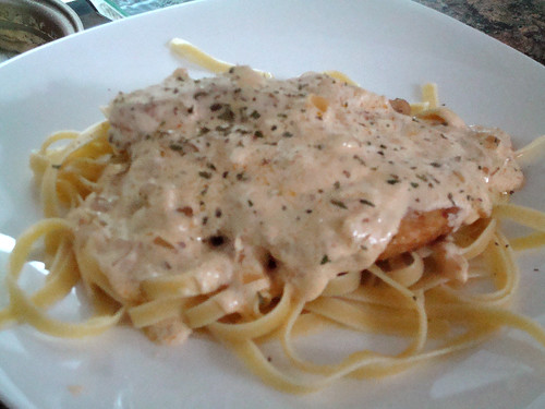 Sauteed Chicken With Cream Sauce