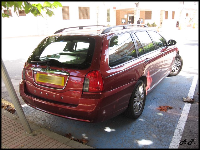 2004 Rover 75 Tourer. Lovely Wagon version of the rover 75, found in Castro 