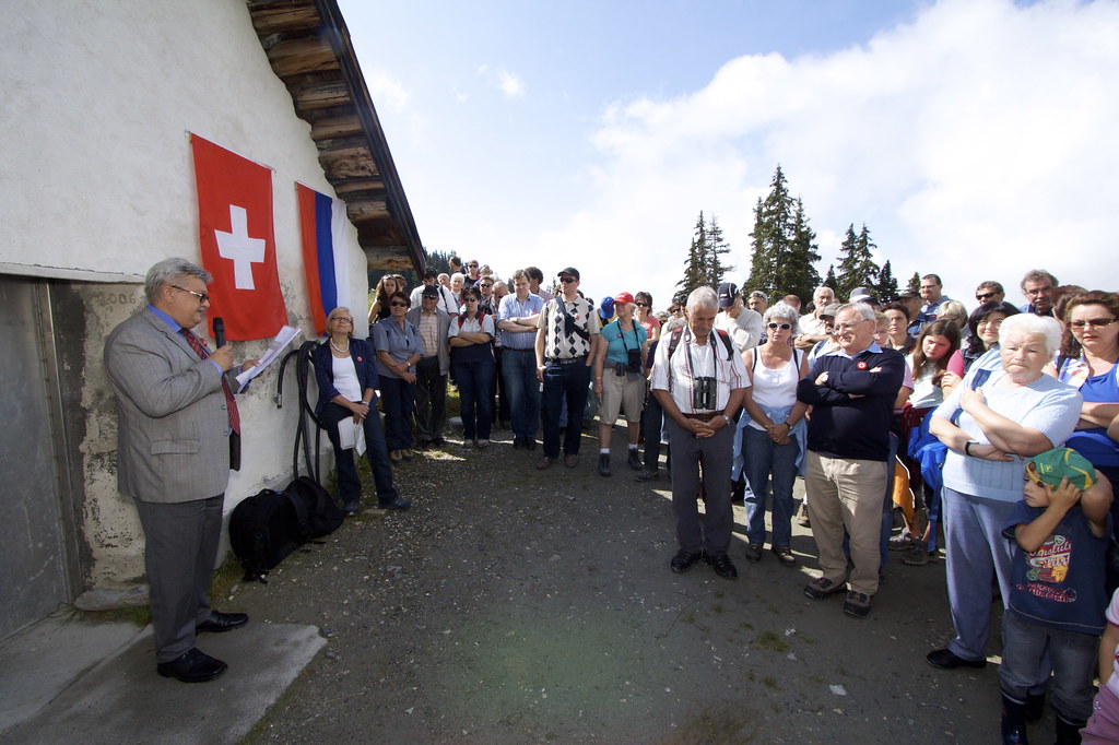 : Ansprache von Sergej Maguta zur Suworow-Gedenktafel auf der Alp Ranasca 
