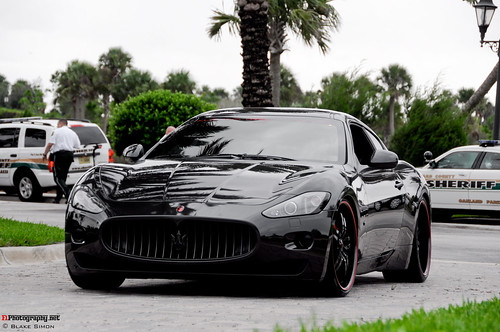 everything is perfect on this car BESIDES one thing the Maserati emblem
