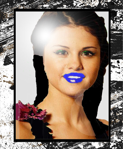selena gomez photoshop. Selena Gomez