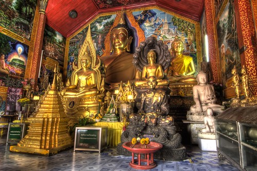 Inside Wat Phrathat Doi Suthep