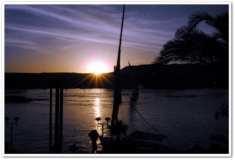5亞斯文的尼羅河夕陽2