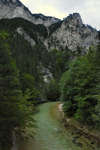 way through the Hollental valley