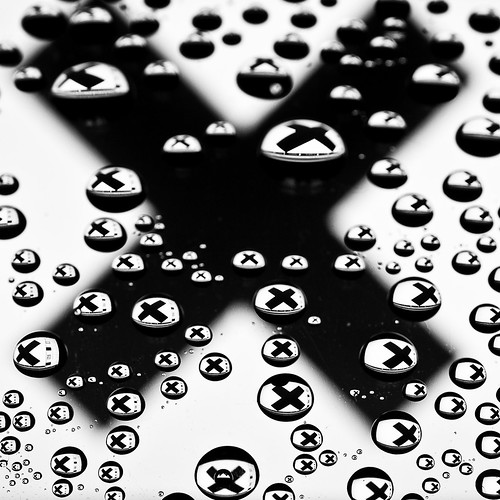 X-water drops ©  Dima Bushkov